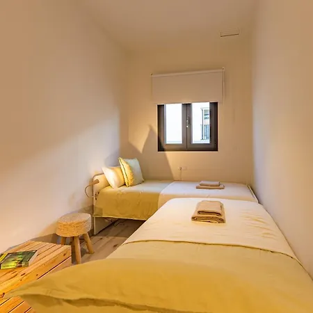 Centre-terrace, Pool, Parking & Home-office