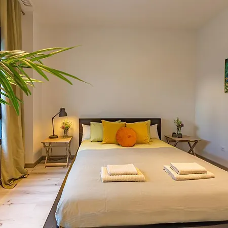 Apartment Centre-terrace, Pool, Parking & Home-office Tarifa